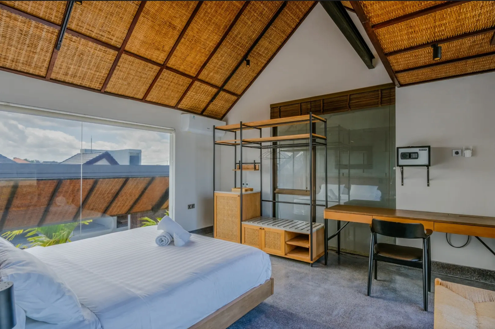 [5CG2] 5BR VILLA IN KAYU TULANG — image 4