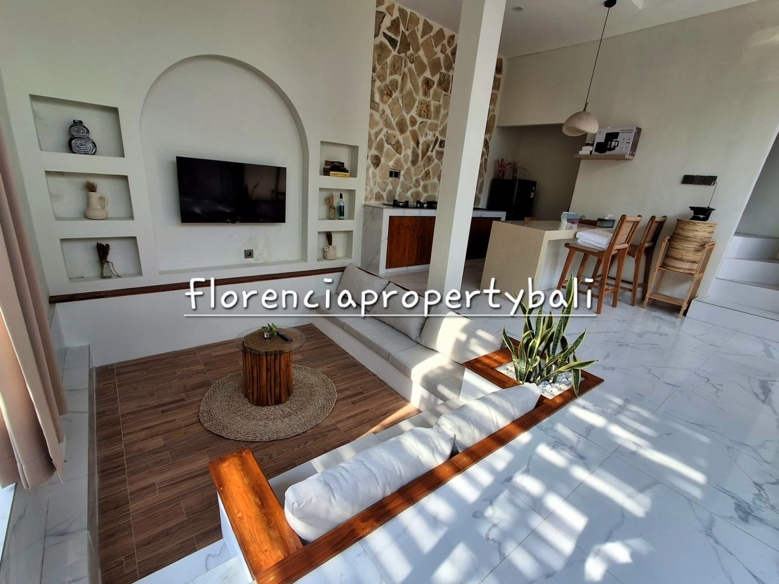 (FW009KE-Y) Kerobokan Villa – Delightful Brand New 2-Bedroom Holiday Home — image 2