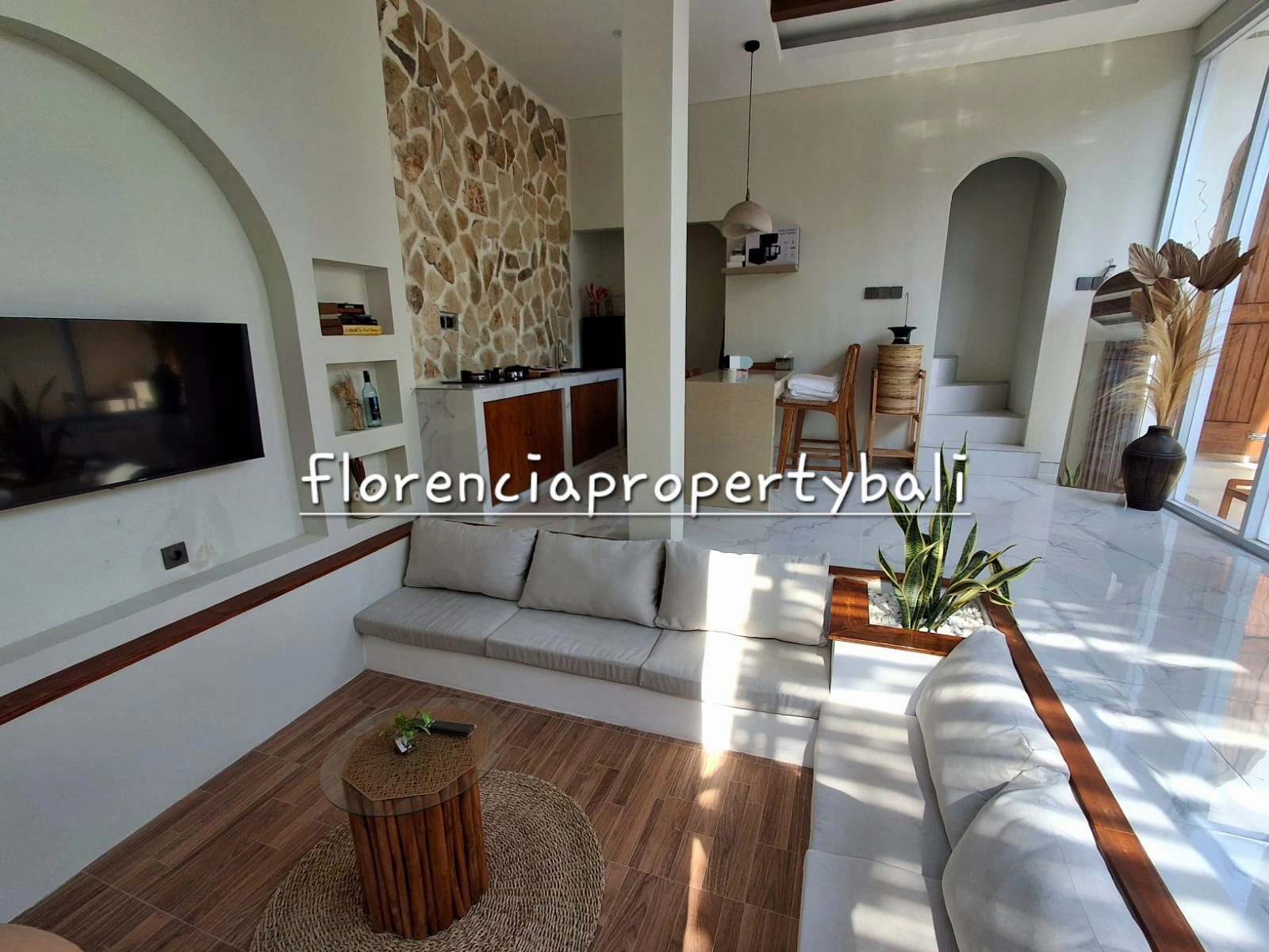 (FW009KE-Y) Kerobokan Villa – Delightful Brand New 2-Bedroom Holiday Home — image 3