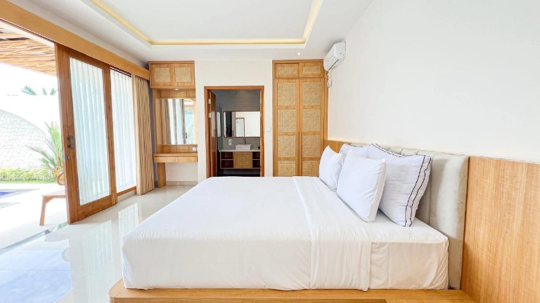 Villa For Rent 3 Bed In Kedungu Tabanan Bali PO-4124 — image 1