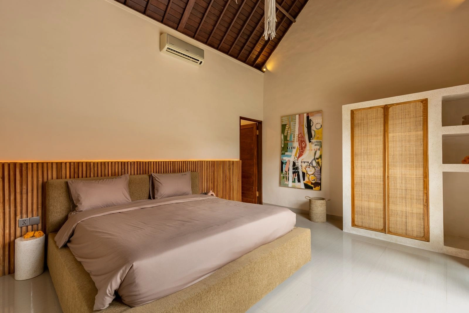 Villa For Rent 3 Bed In Tibubeneng Badung Bali PO-4126 — image 1
