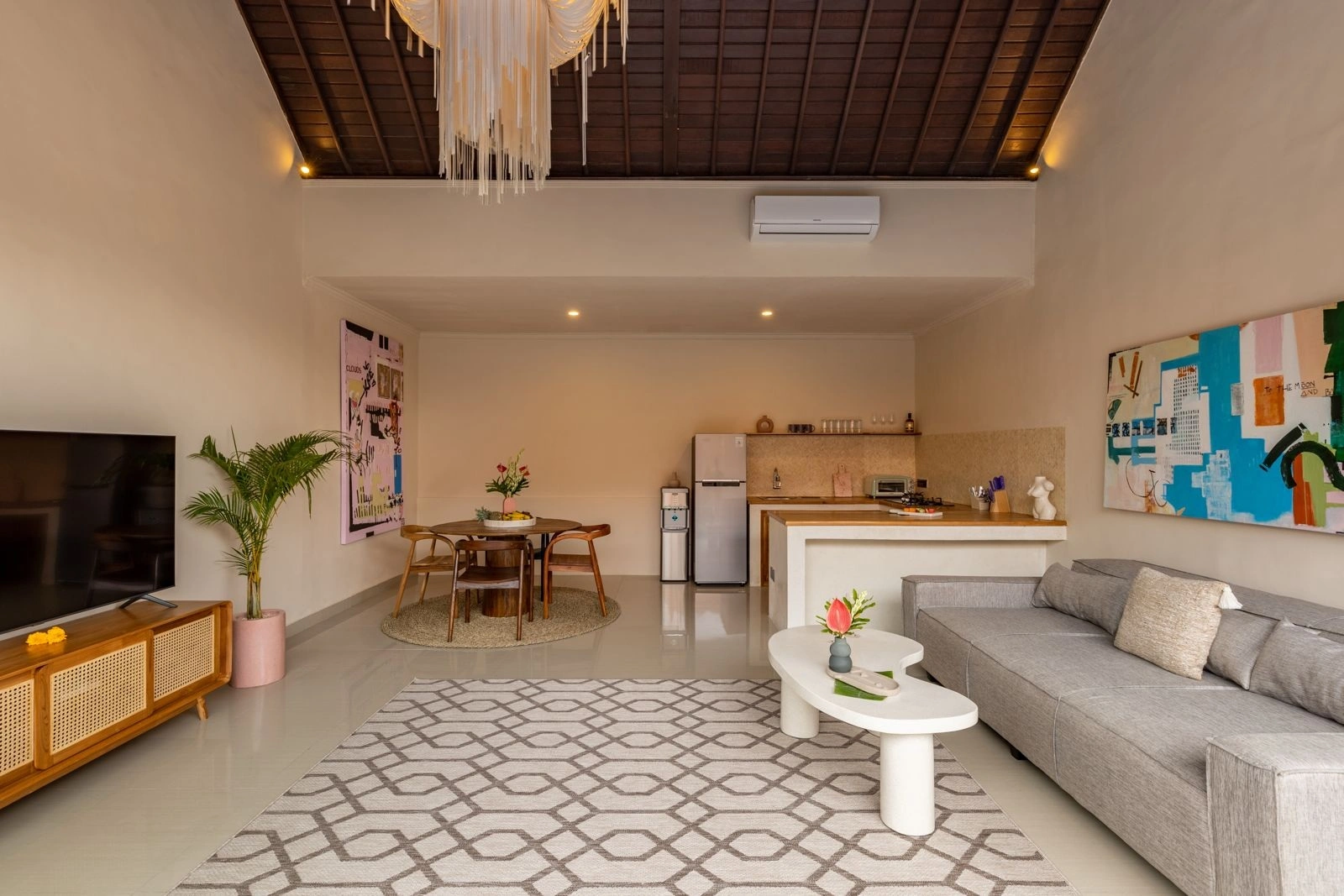 Villa For Rent 3 Bed In Tibubeneng Badung Bali PO-4126 — image 2