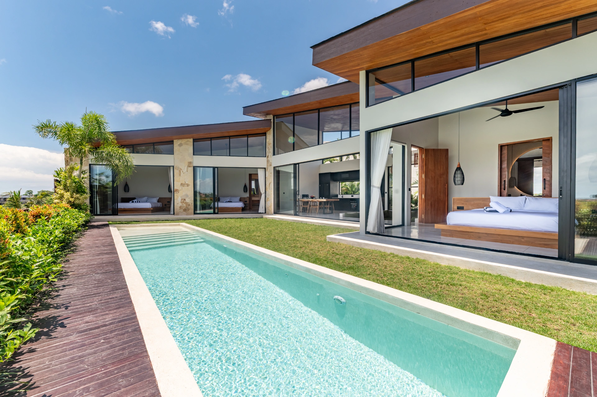 3BR Modern Villa with Rice Field Views in Canggu