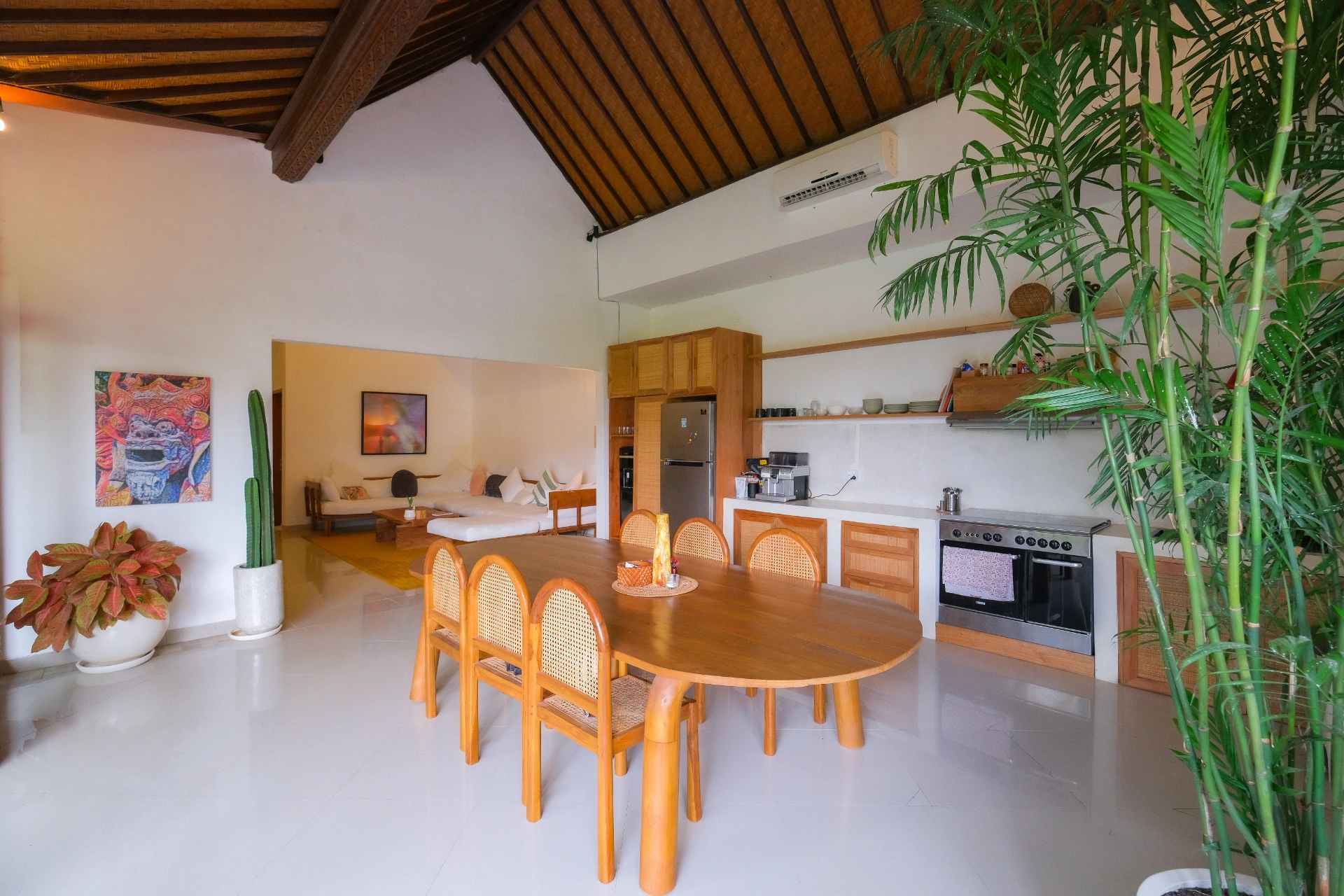 RKY29: 3-Bedroom Villa for Yearly Rent – Umalas 1
