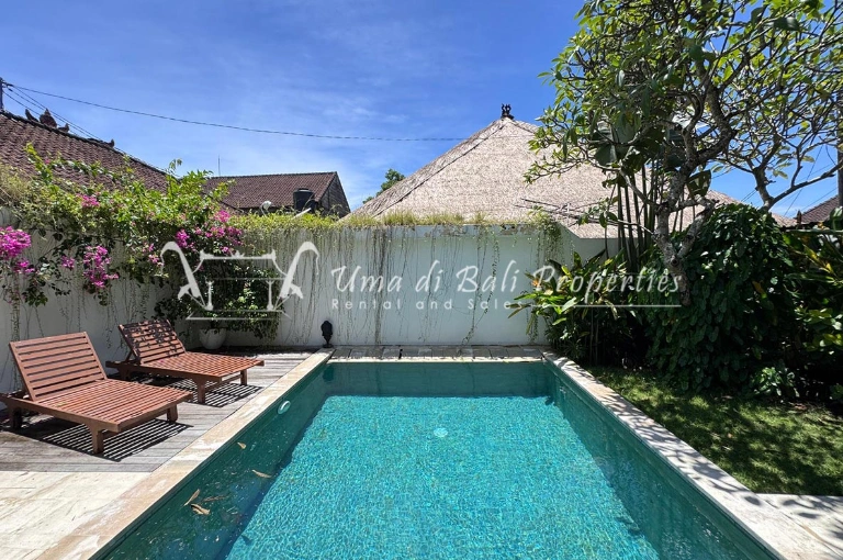 2BR Villa for Rent at Canggu | IP 922