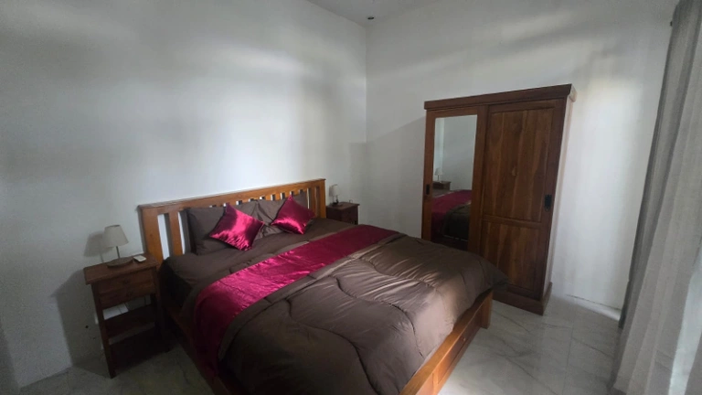 Freehold Brand new villa 2 bedrooms side to the Kedungu beach — image 2