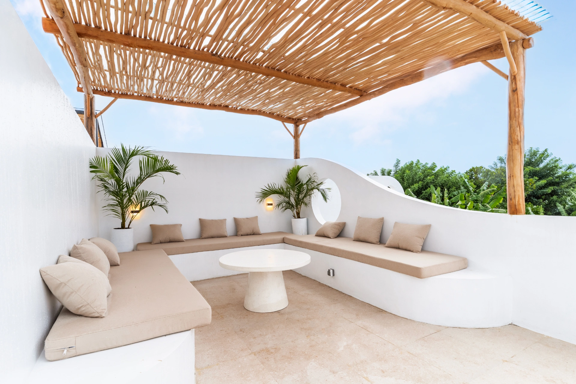 2BR Villa in Karma Beach