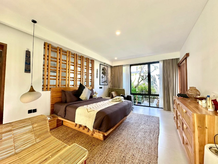 3-Bedroom Luxury Villa in Seseh