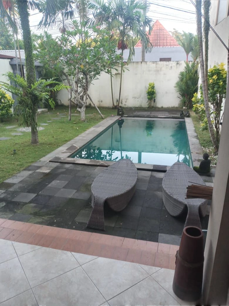 Villa Canggu Big Garden — image 4