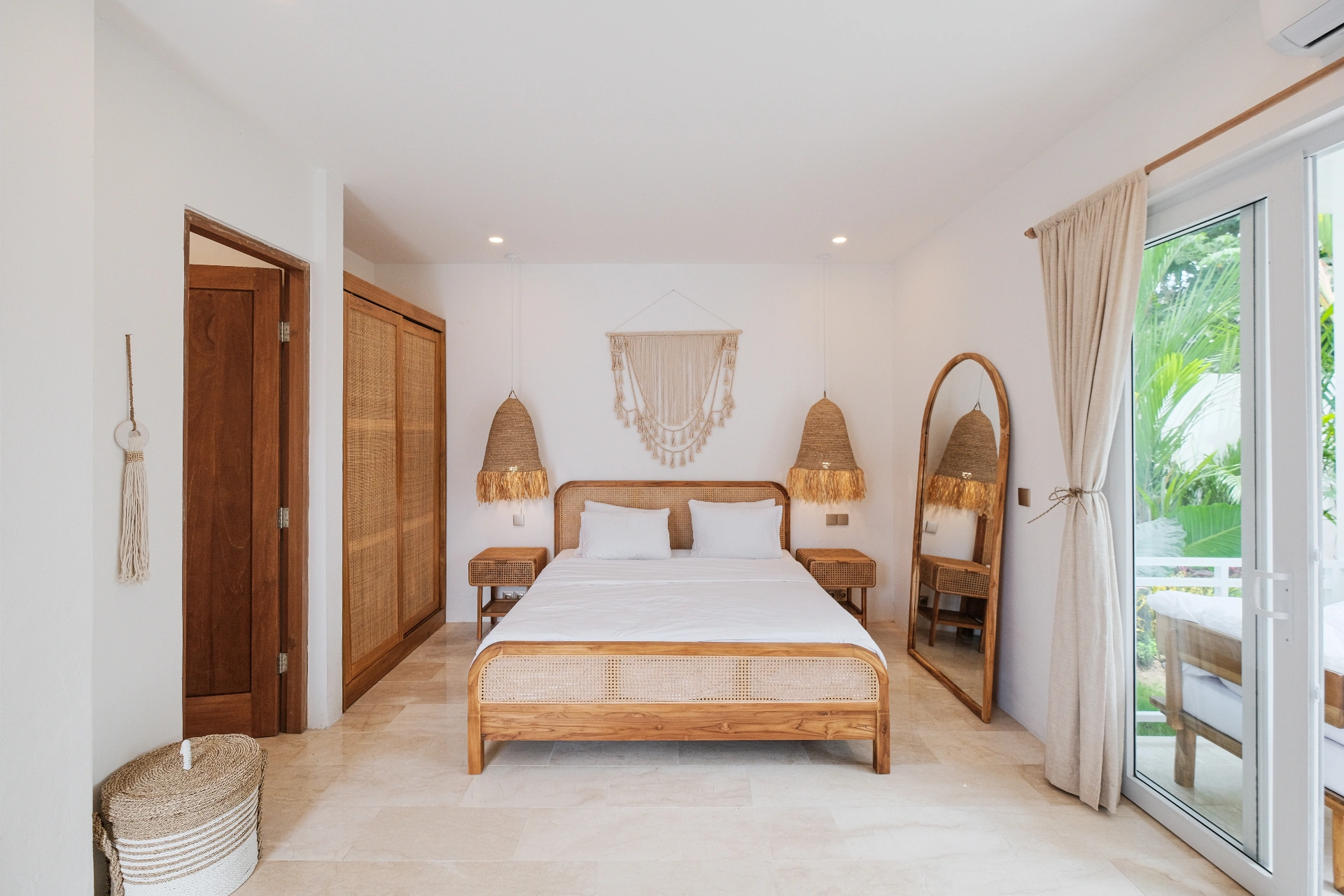 1CG1 | Haus Canggu (Unit 1) | 1BR Apartment | Batu Bolong Canggu