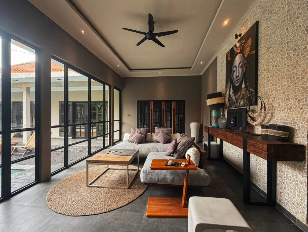 3BR Villa for Rent – Batu Bolong Canggu — image 4
