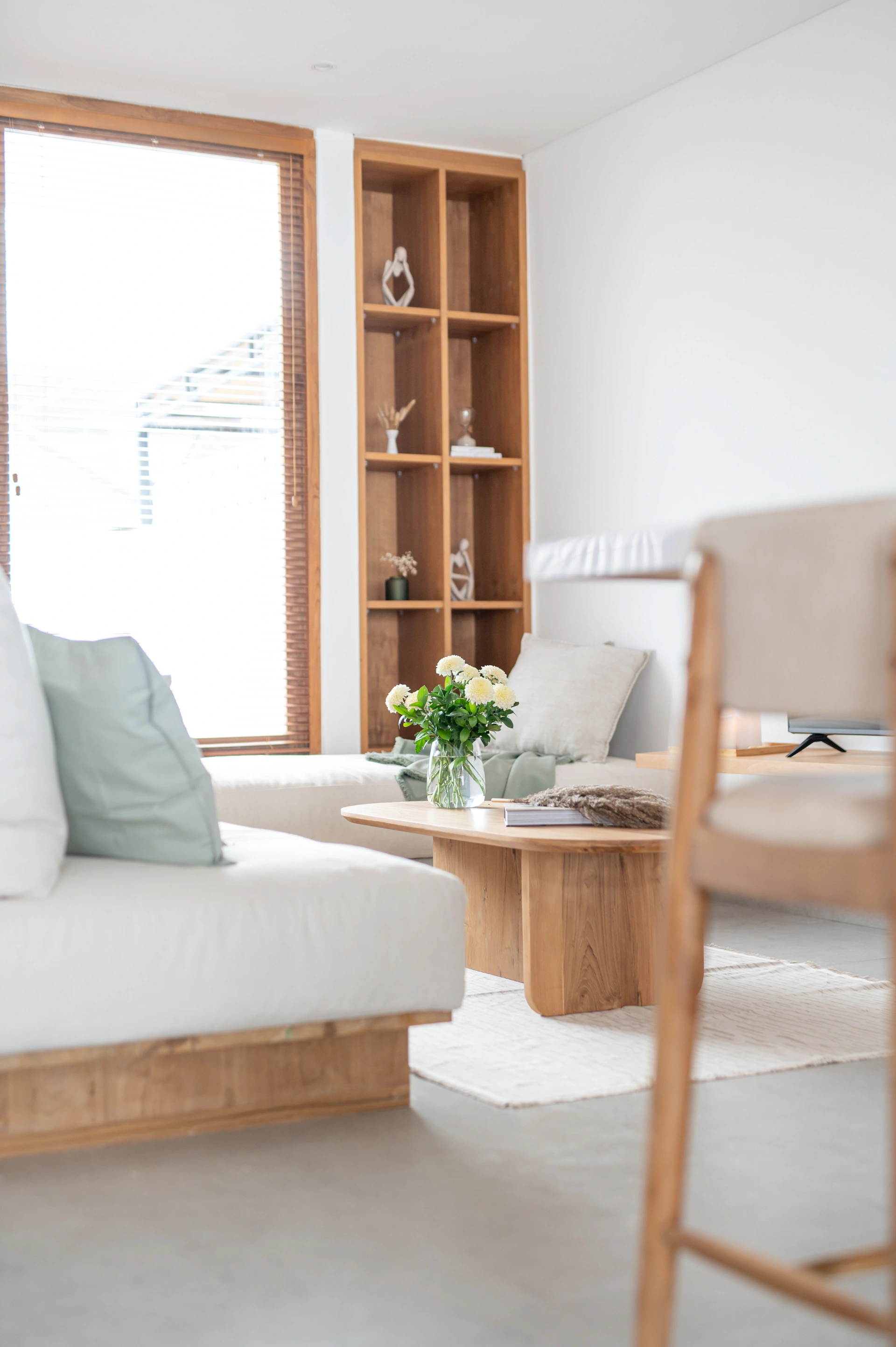 A Zen and Cousy Living Space — image 4