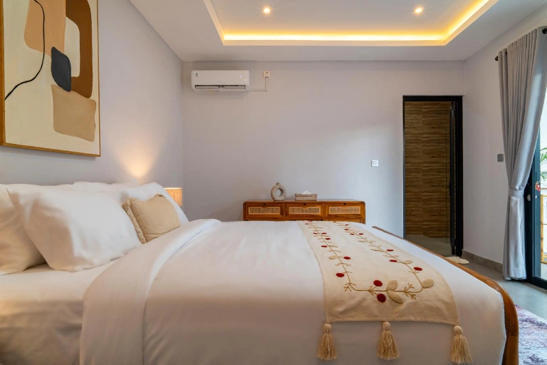 Brand New 3 Bedroom Villa 1 Modern Style Uluwatu — image 4