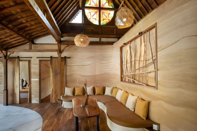 LEASEHOLD 4BR Jungle View Villa with Private Pool & Sauna — image 1