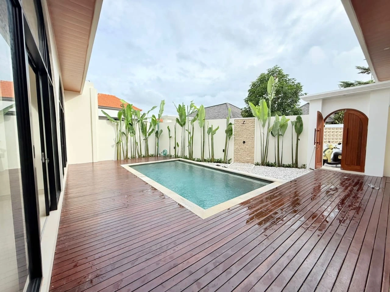 Villa For Rent 3 Bed In PererenanBadung Bali PO-4128 — image 3