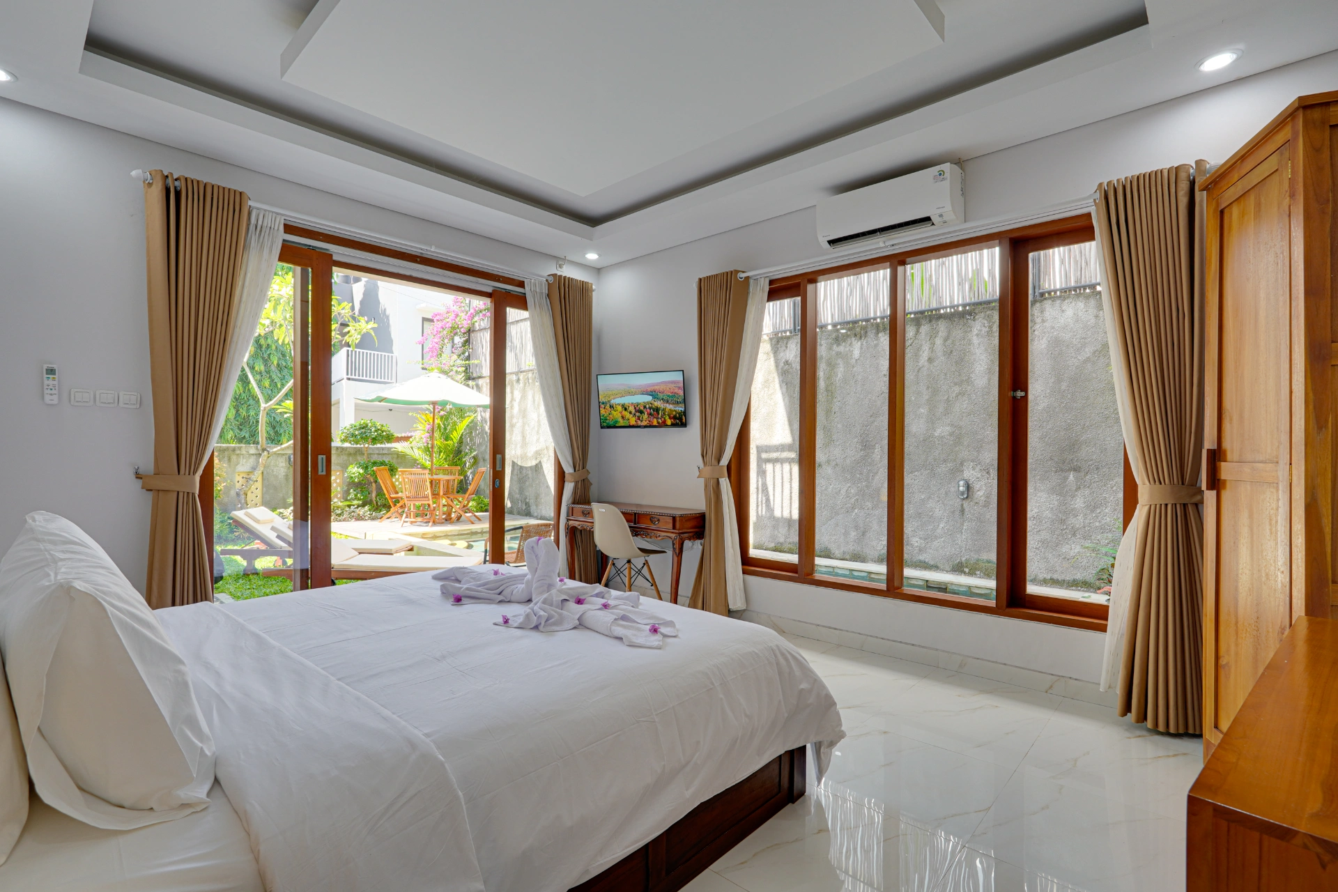 3BR Private Pool Villa with Rooftop in Sanur — image 3