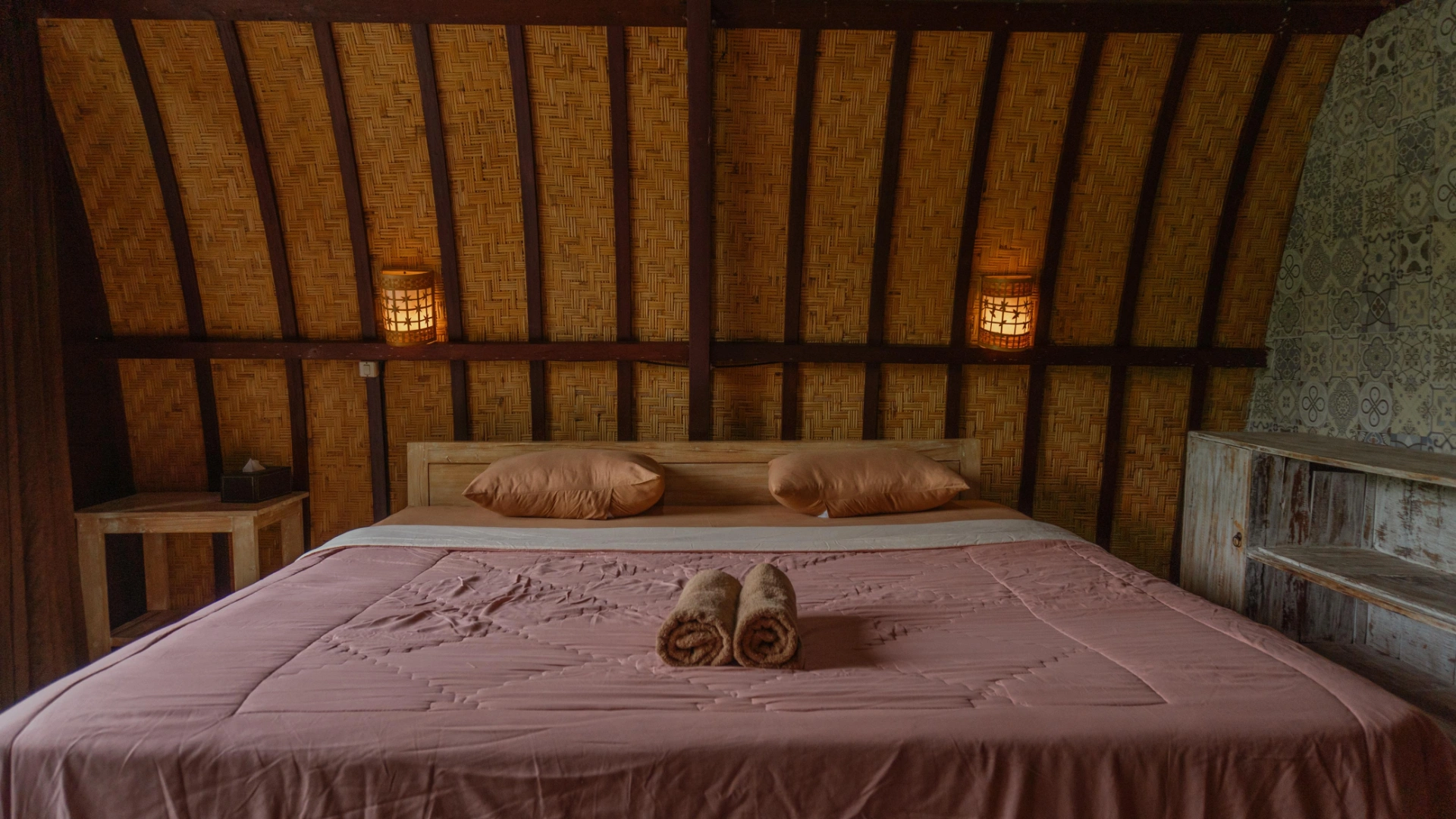 Uluwatu Bungalow Guesthouse — image 1