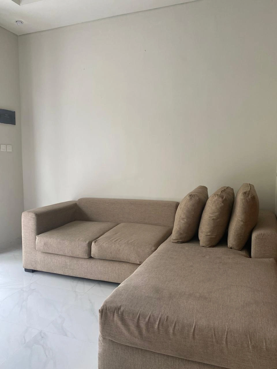 3BR Pererenan walking distance to Surya Gym quiet area — image 4