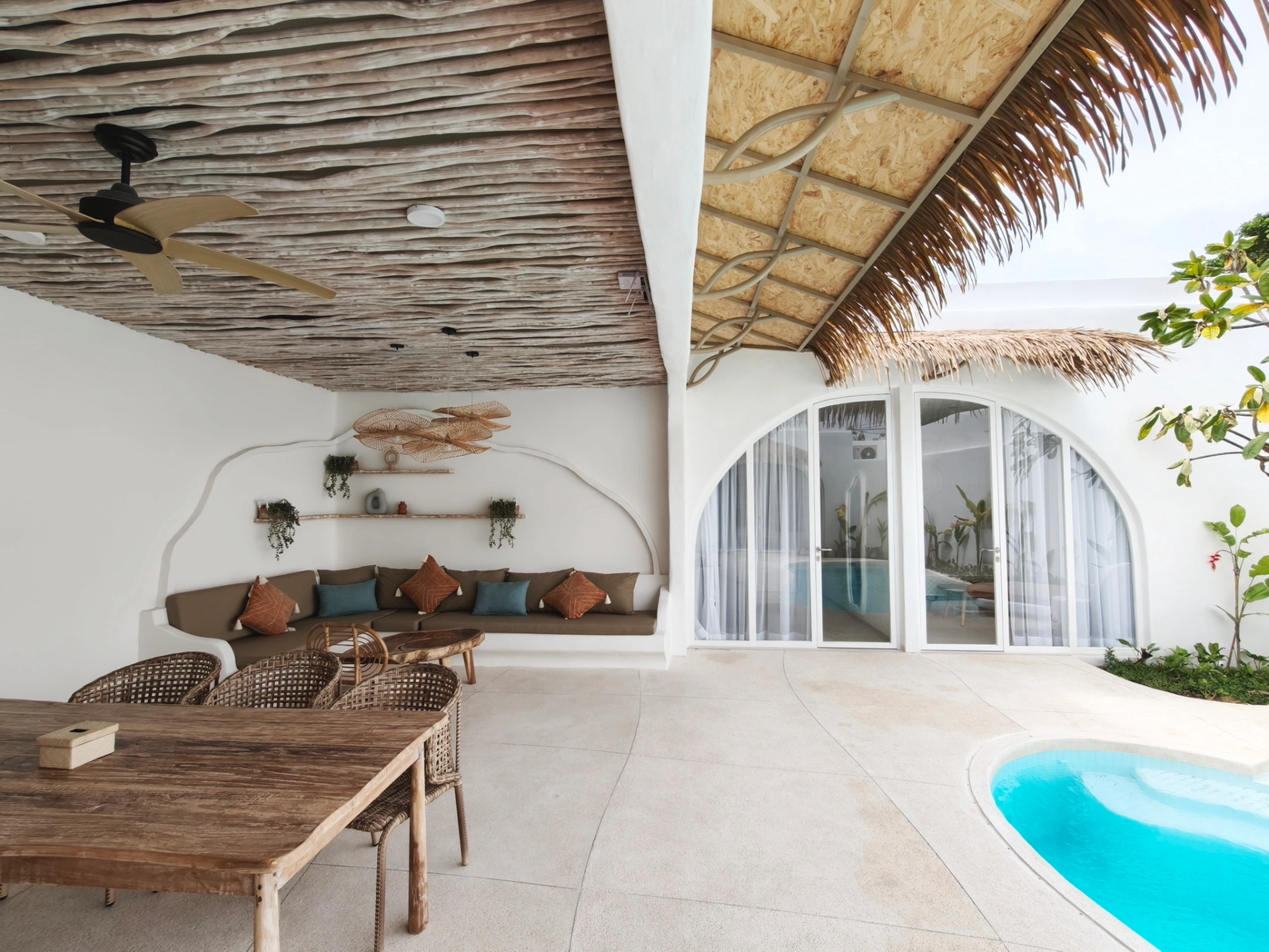 Suilaya Villa - Spacious 3 Bedroom Pool Villa near Bingin — image 2