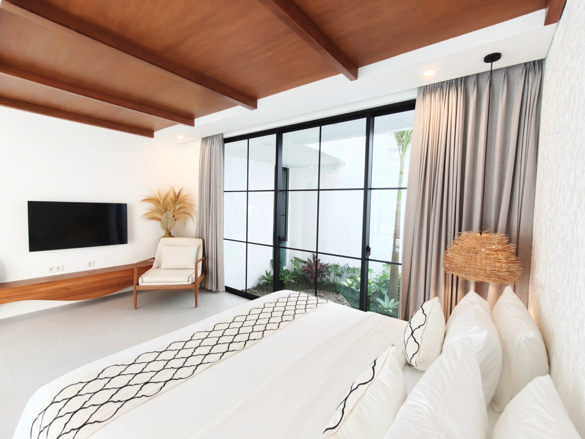 Villa Beth Eden - Luxurious New Modern 3 Bedroom Villa In Uluwatu — image 3