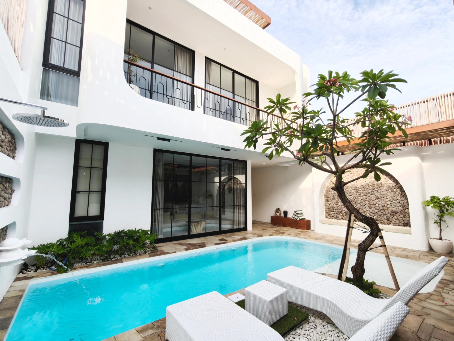 Villa Beth Eden - Luxurious New Modern 3 Bedroom Villa In Uluwatu
