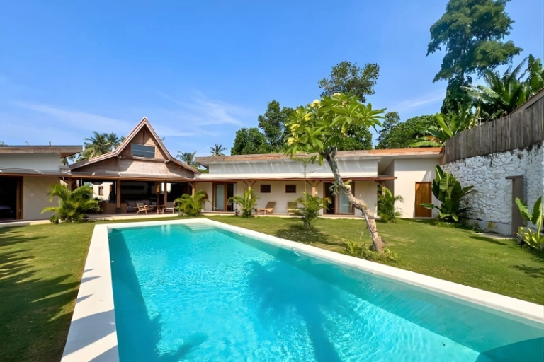 3BR Combined Joglo & Modern Architecture Villa - Prime Location