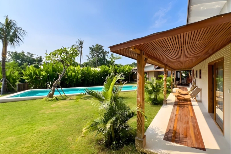3BR Combined Joglo & Modern Architecture Villa - Prime Location — image 1