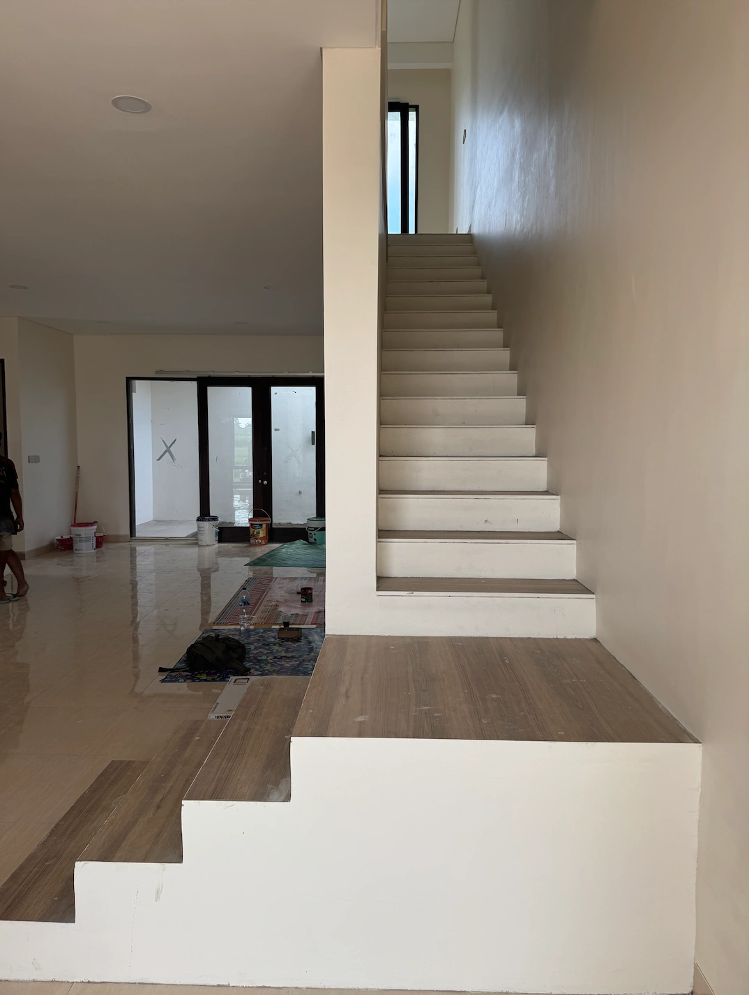 Unfurnished 3 bedroom Villa in North Pantai Lima For Sale — image 3