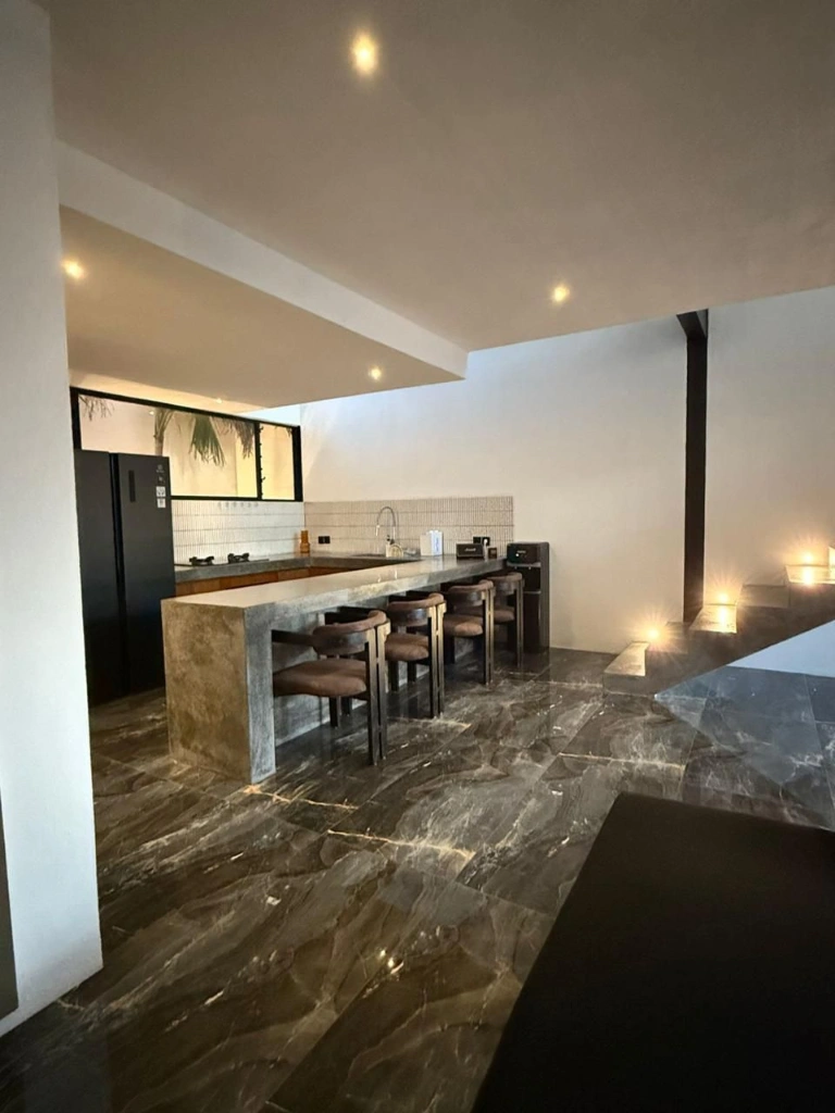 Beautiful luxury modern style 2 bedroom house — image 2