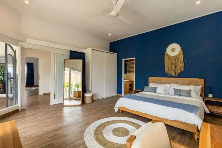 BIG GARDEN 4BR VILLA AT CANGGU | IP 531 — image 1
