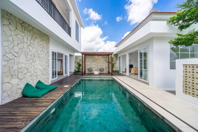 3BR Villa for Rent at Canggu | IP 911