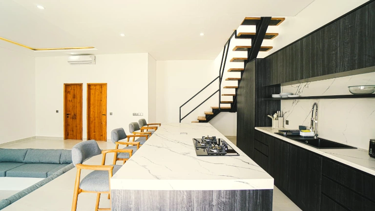 BRAND NEW VILLA FOR RENT IN PADONAN CANGGU | IP 933 — image 3