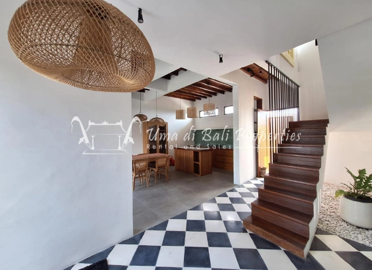 3BR VILLA FOR RENT AT SESEH | IT 663 — image 4