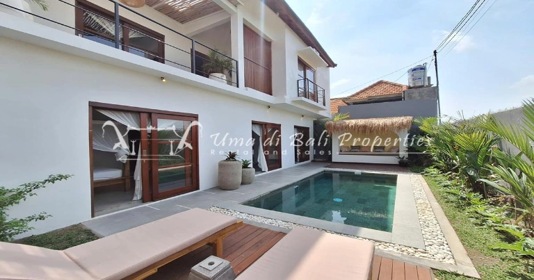 3BR VILLA FOR RENT AT SESEH | IT 663