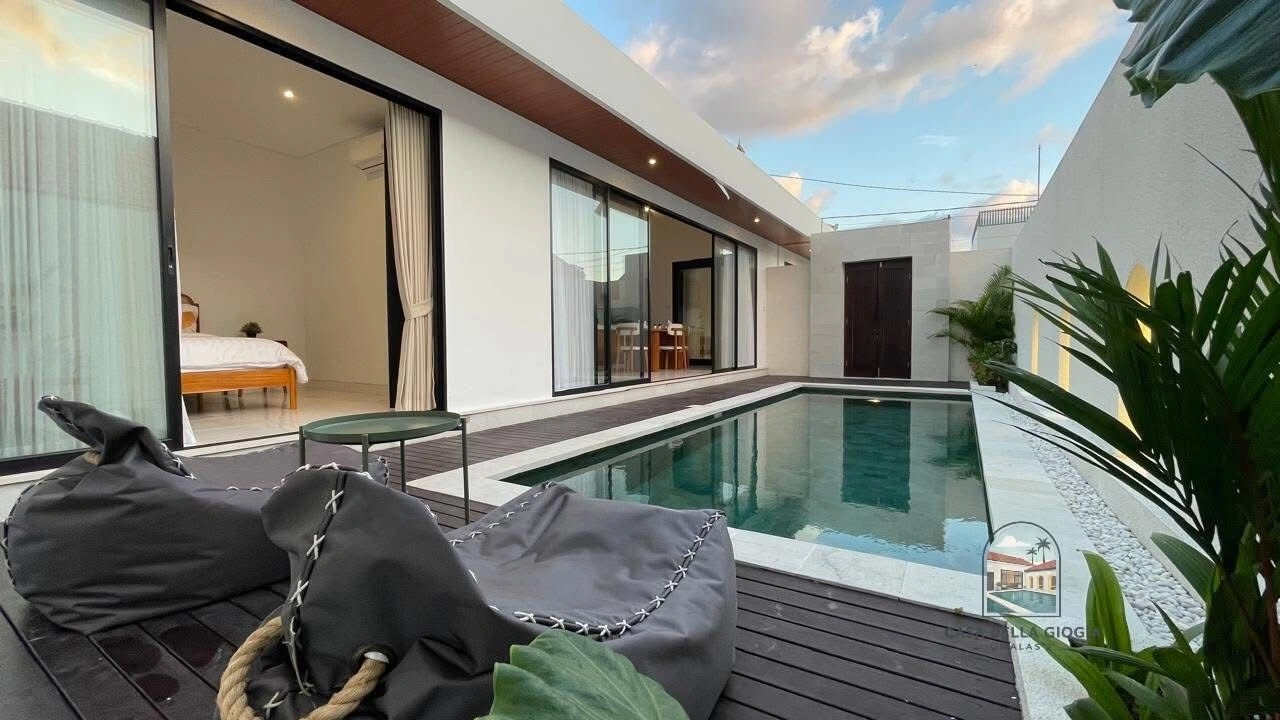 Villa For Rent 2 Bed In Umalas Kerobokan Bali PR-4138