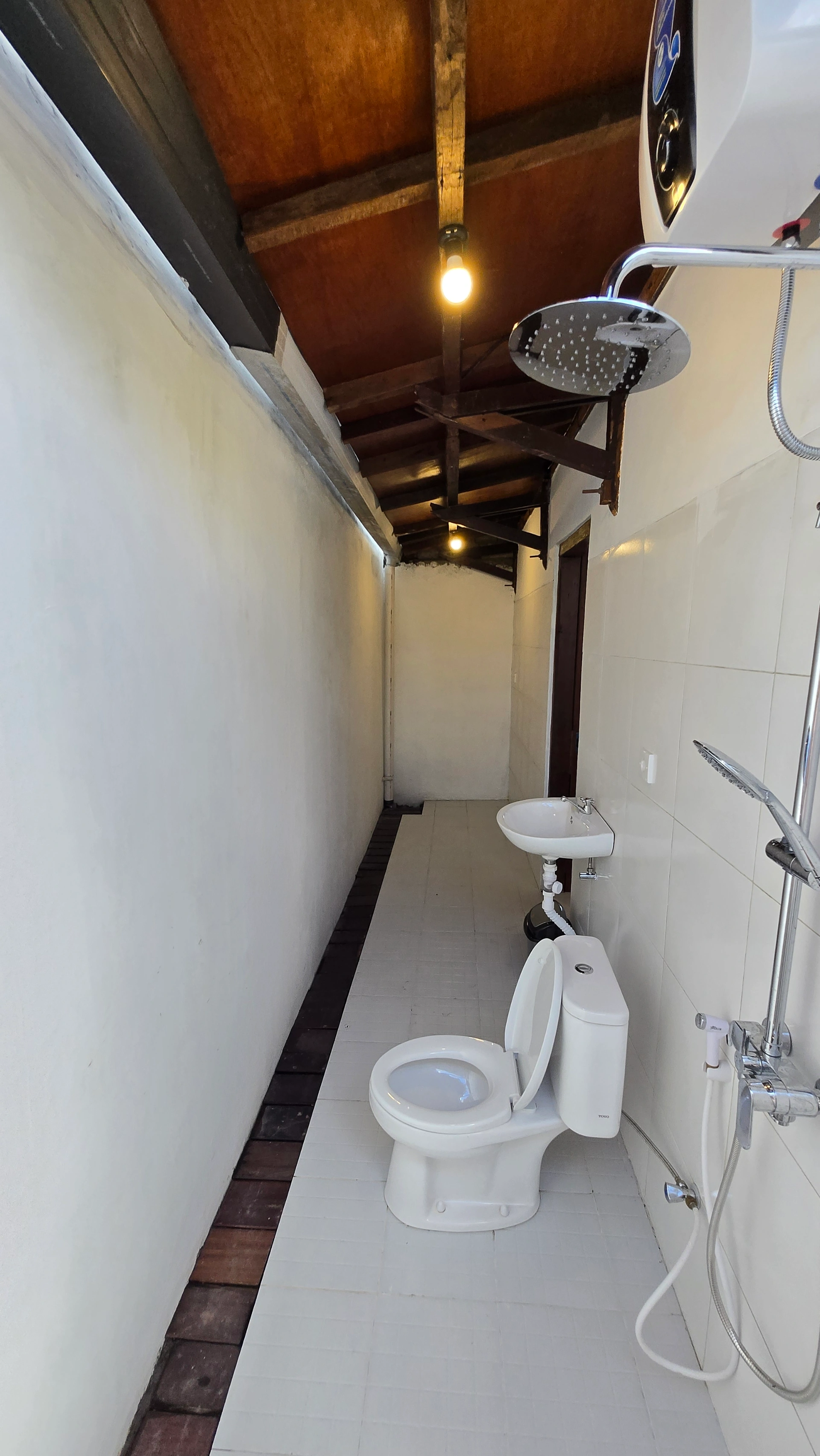 2-ensuite BR Woodhouse in Pejeng Ubud Bali (Rumah Pisang) — image 1