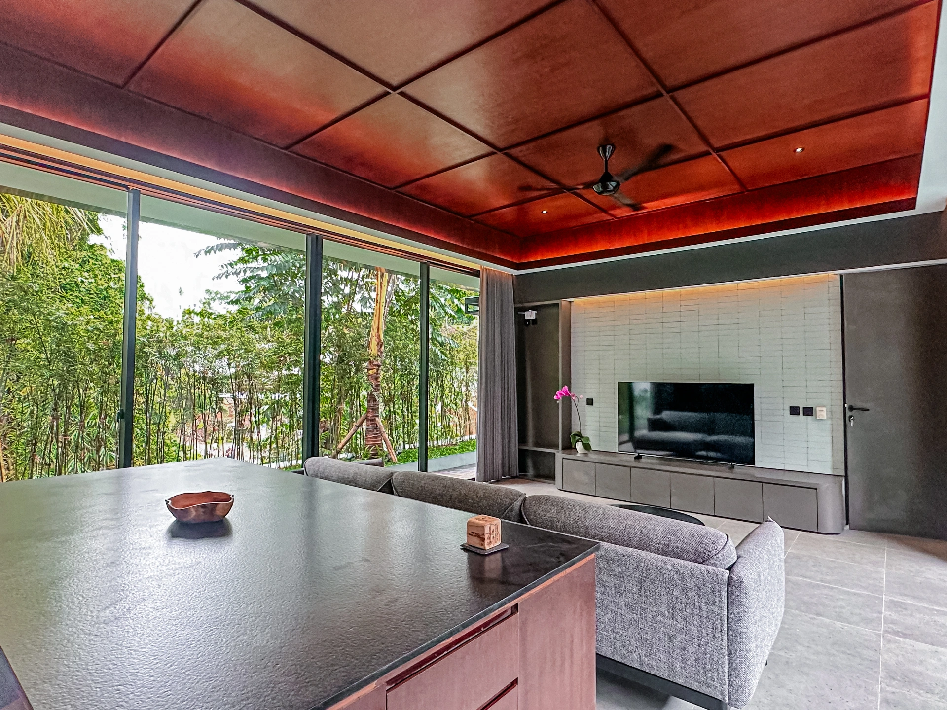 RKY42: Jungle View 3 Bedrooms Spacious Villa – Ubud