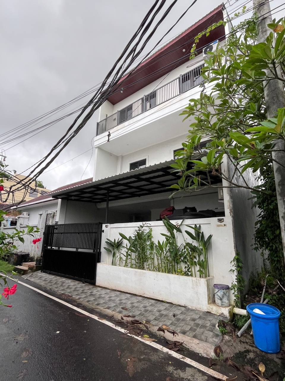 House near Balangan Beach