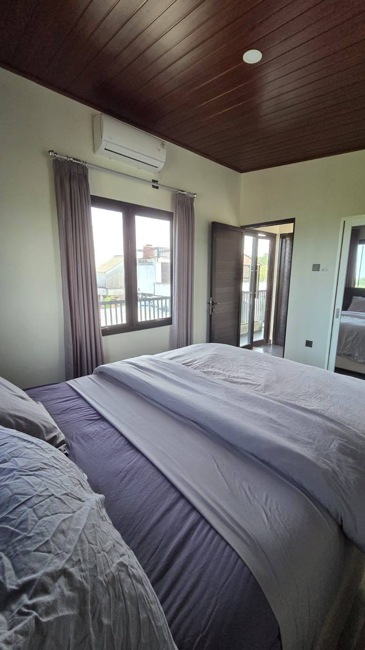 House near Balangan Beach — image 4