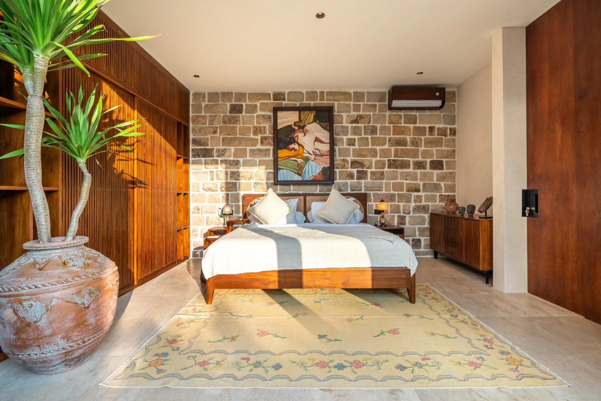 Villa Stone Castle – Mediterranean Calm with Rice Field Views in Berawa — image 3