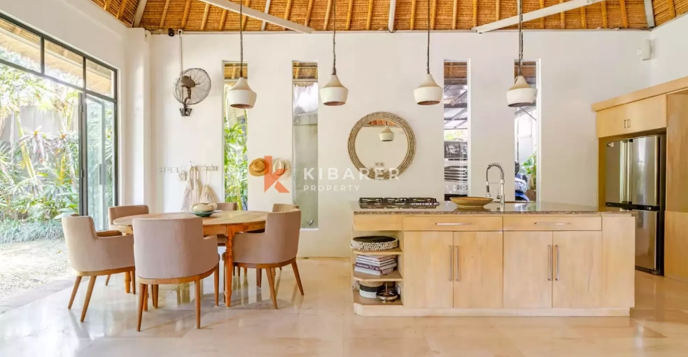 Relaxing Tropical Two Bedroom Villa with Garden Paradise in Umalas YRV4625 — image 2