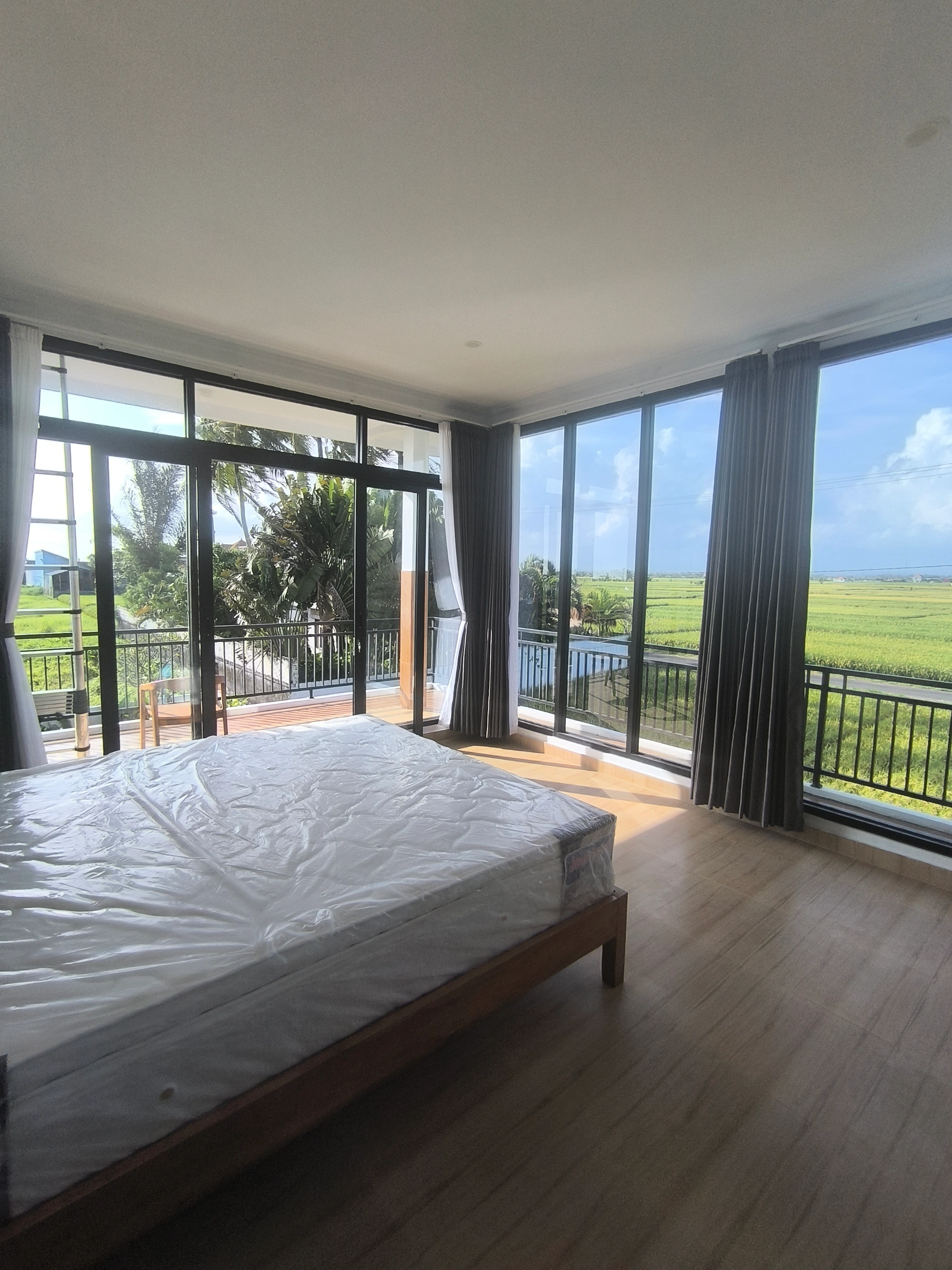 Brand new villa in kedungu area — image 3