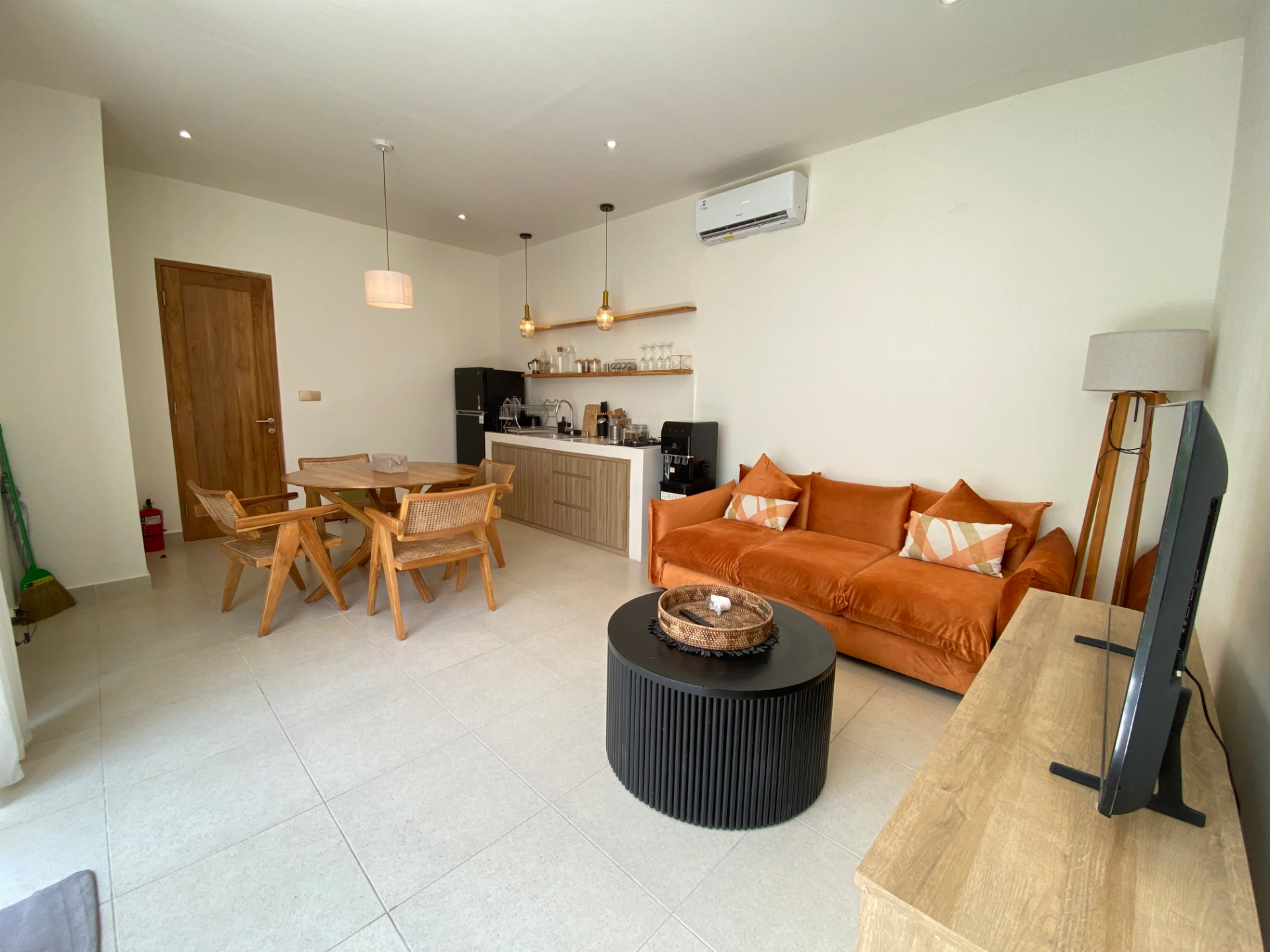 2BR Private Villa in Cemagi — image 1