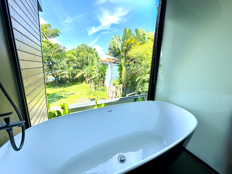 LOFT 2BDR townhouse with Private Pool UMALAS — image 1