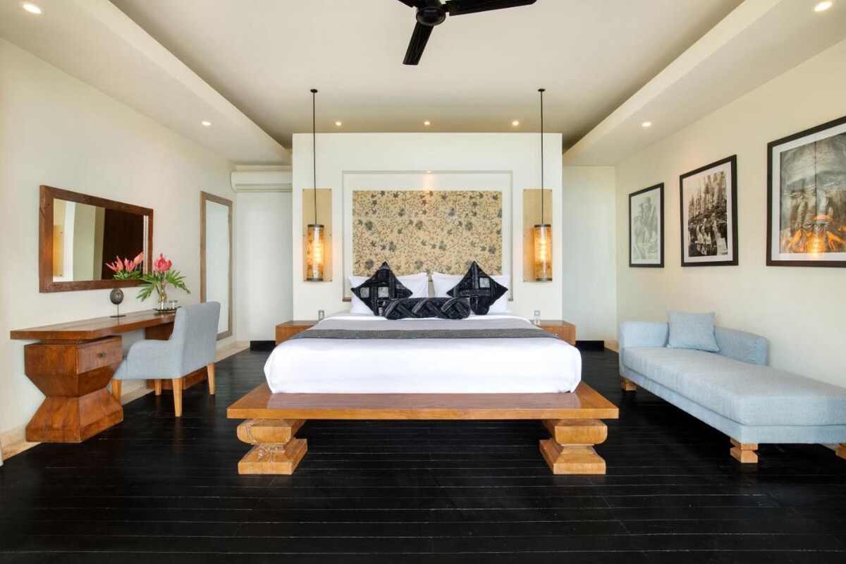 Panoramic Ocean Crown 10 Bedroom Private Villa in Jimbaran