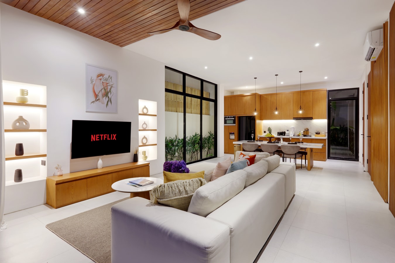 Comfort Stylish 3BR Villa w/ Rooftop & Pool, Canggu in Canggu, Bali — image 15