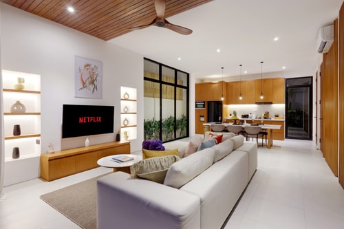 Comfort Stylish 3BR Villa w/ Rooftop & Pool, Canggu in Canggu, Bali — image 14