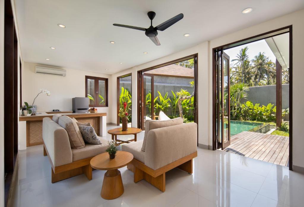 Tranquil Village Hideaway 2 Bedroom Private Villa in Ketewel — image 1