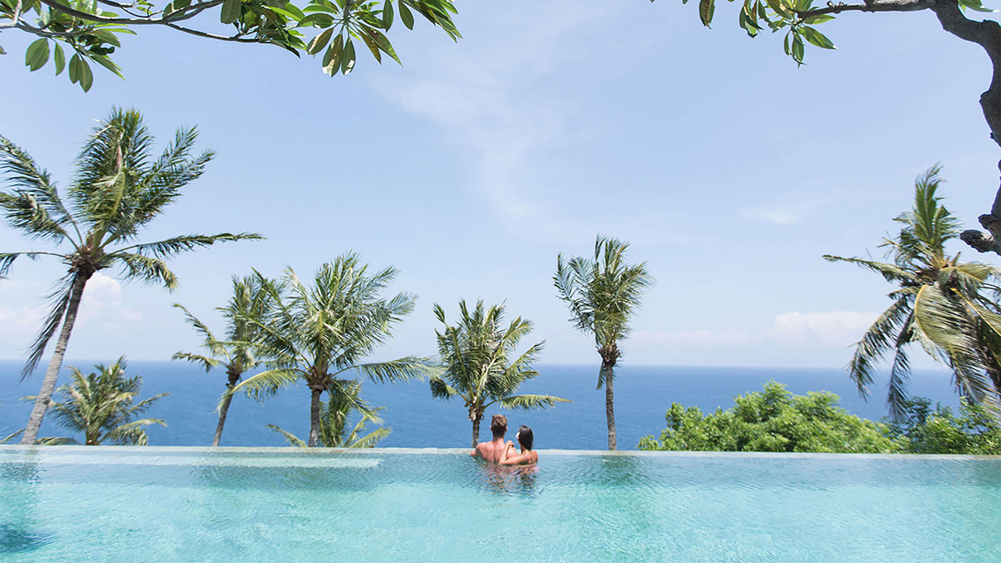 Malimbu Cliff Villa — 5BR Villa Rental in Lombok — image 3
