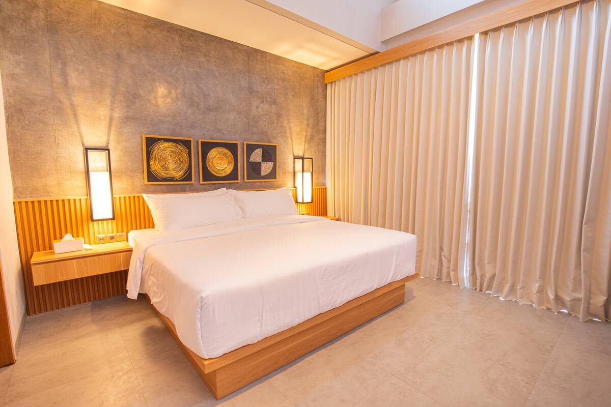 Rice Field Sanctuary 2 Bedroom Private Villa in Canggu — image 1